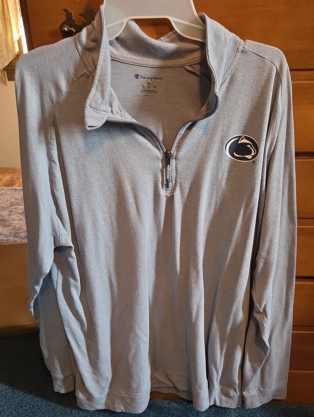 Champion Men’s Light Gray Quarter-Zip Pullover with Penn State Logo- XL